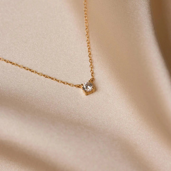 Single-diamond double-layer clavicle chain